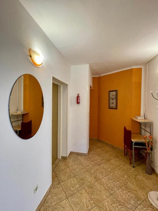 Apartments Sime 希贝尼克 外观 照片