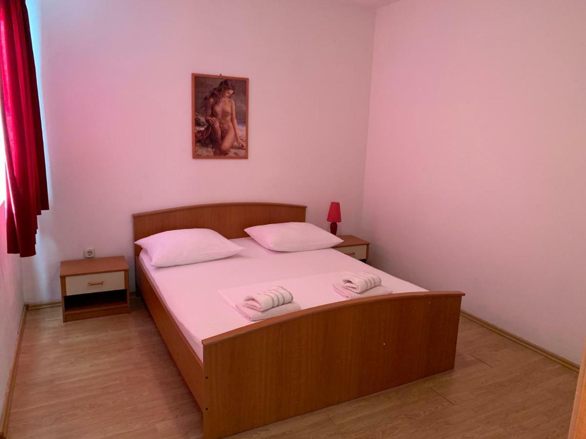 Apartments Sime 希贝尼克 外观 照片